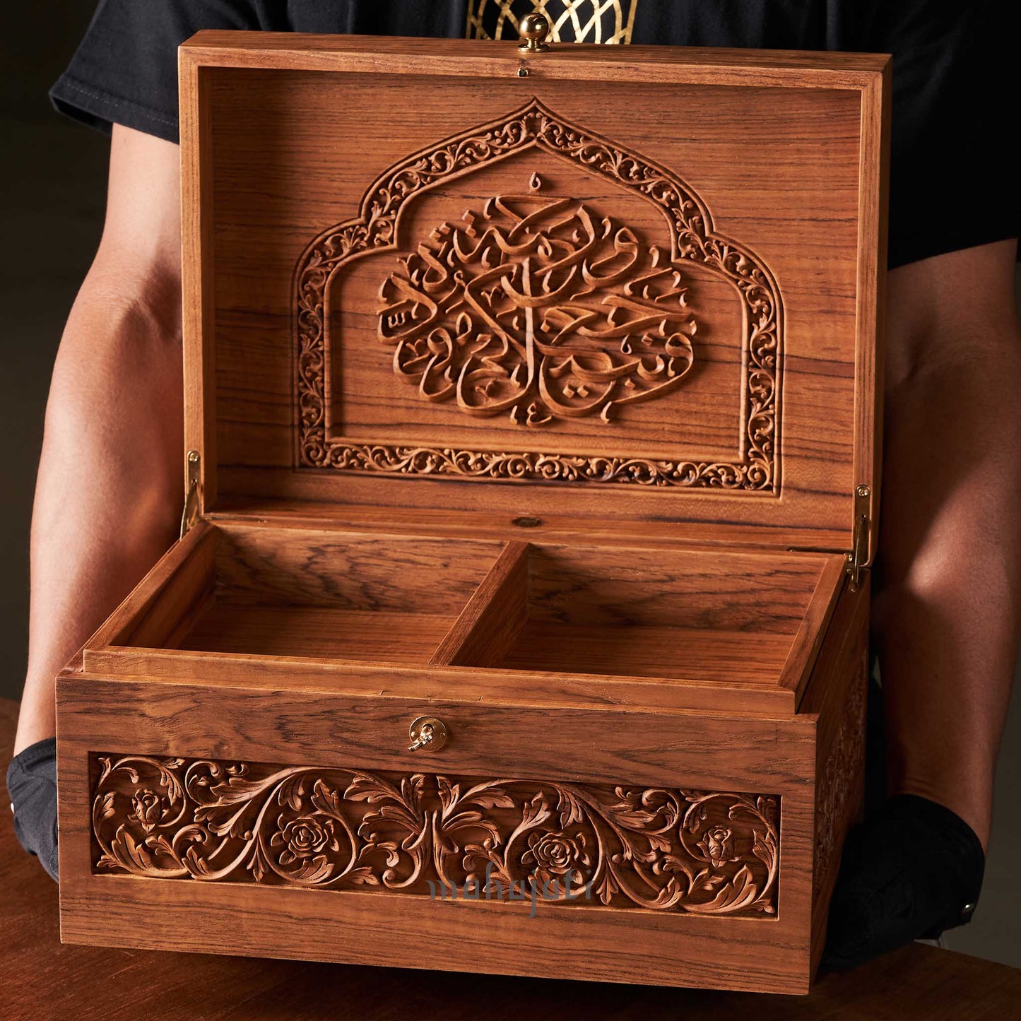 Ar-Rum 21 Wedding Chest - Chip Carving - 35cm x 25cm x 18cm